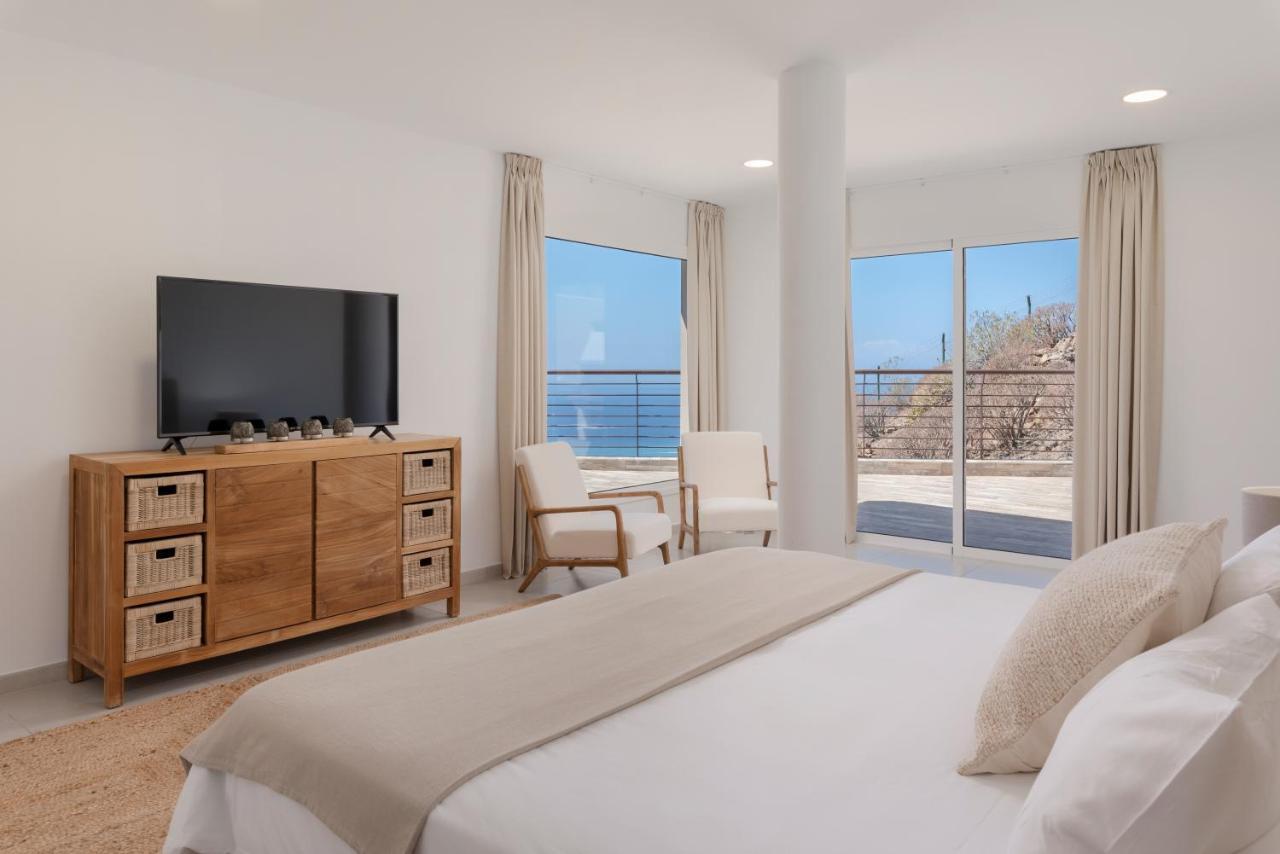 Luxury Maria With Private Heated Pool Free Car In And June Villa Costa Adeje (Tenerife)